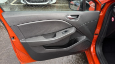 Renault Clio 1.0 TCe 90 Evolution 5dr Petrol Hatchback